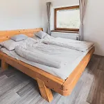 아파트 -